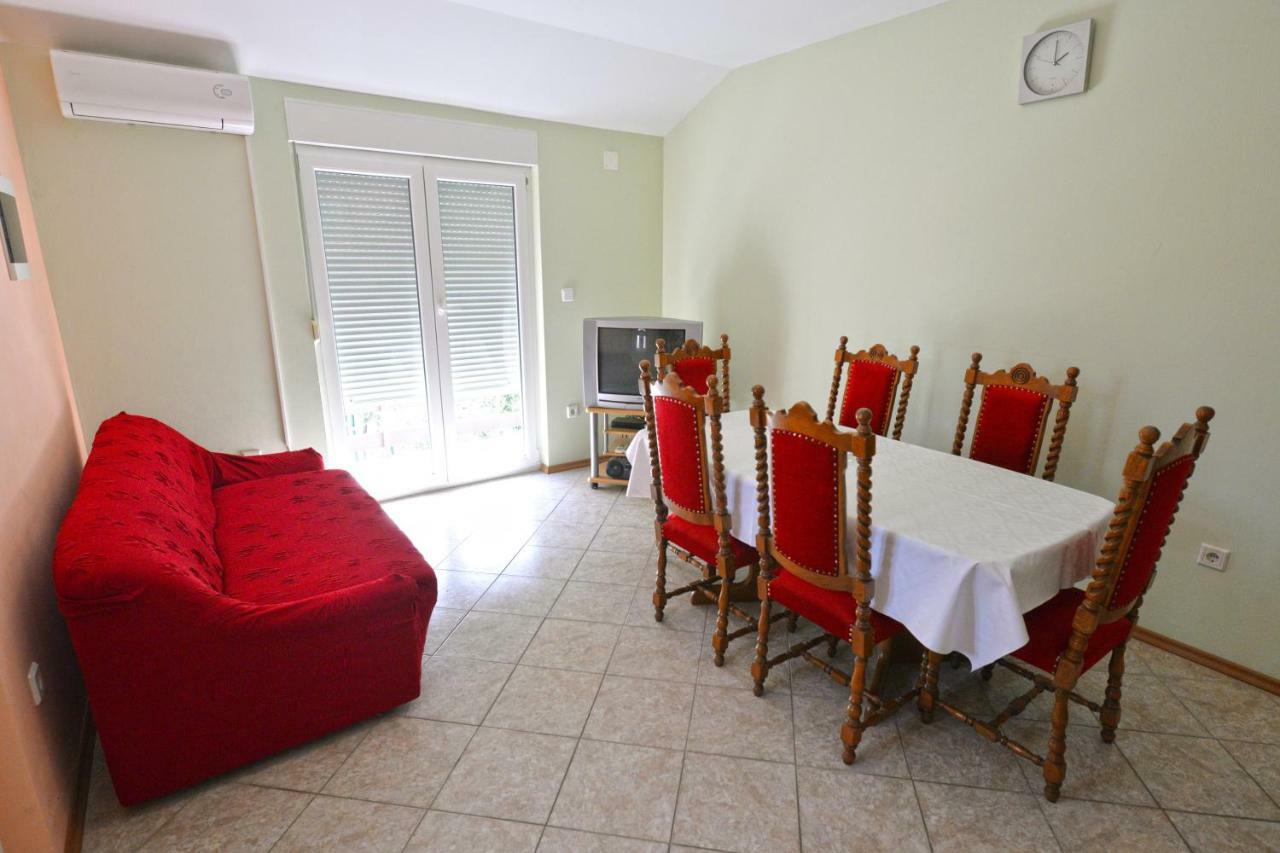 Apartmani Sime Betina  Exterior photo